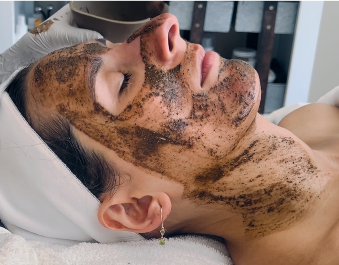 At our San Francisco beauty sanctuary, Lucent Skincare uses natural ingredients to deliver exceptional facial treatments that transform your skin.