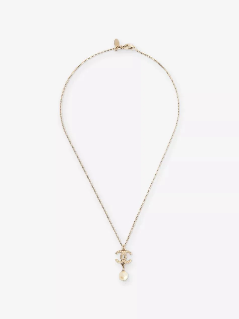 still life chanel 4.3.jpeg