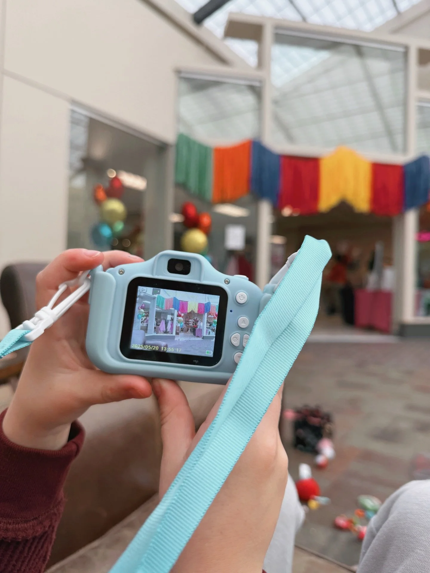 Weekend 2 of the warehouse sale is starting!!
Paxton is on photography, $5 custom keychains, $25 permanent jewelry (🤯🤯🤯) and legit SO MUCCCCHHHH MORE!