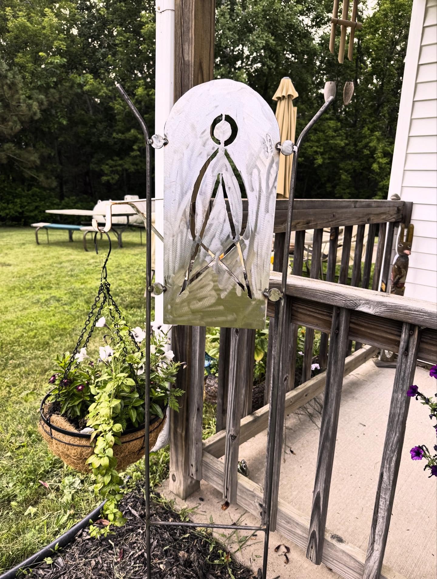 Feeling incredibly grateful today. My Aunt Lori, who is such a talented artist and the owner of Metal & Mud Creations, surprised me with this stunning plasma-cut piece featuring my IMPACT logo.
To have this kind of love and support from family a