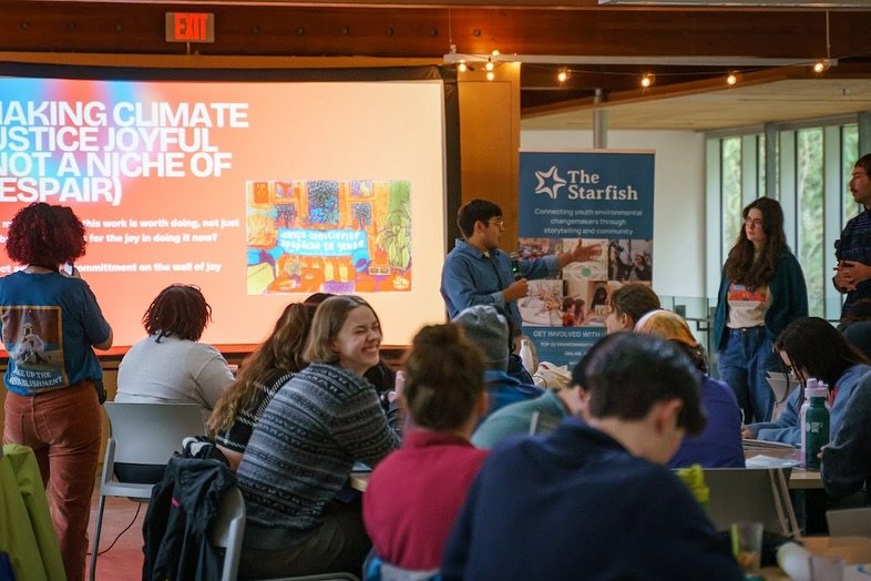 At the @thestarfishca Youth Environmental Changemakers Summit 🩷 Ritmos Clim&aacute;ticos held space for youth from across Turtle Island to imagine what climate organizing looks like beyond burnout, competition, and grant cycles ⛓️&zwj;💥

This energ