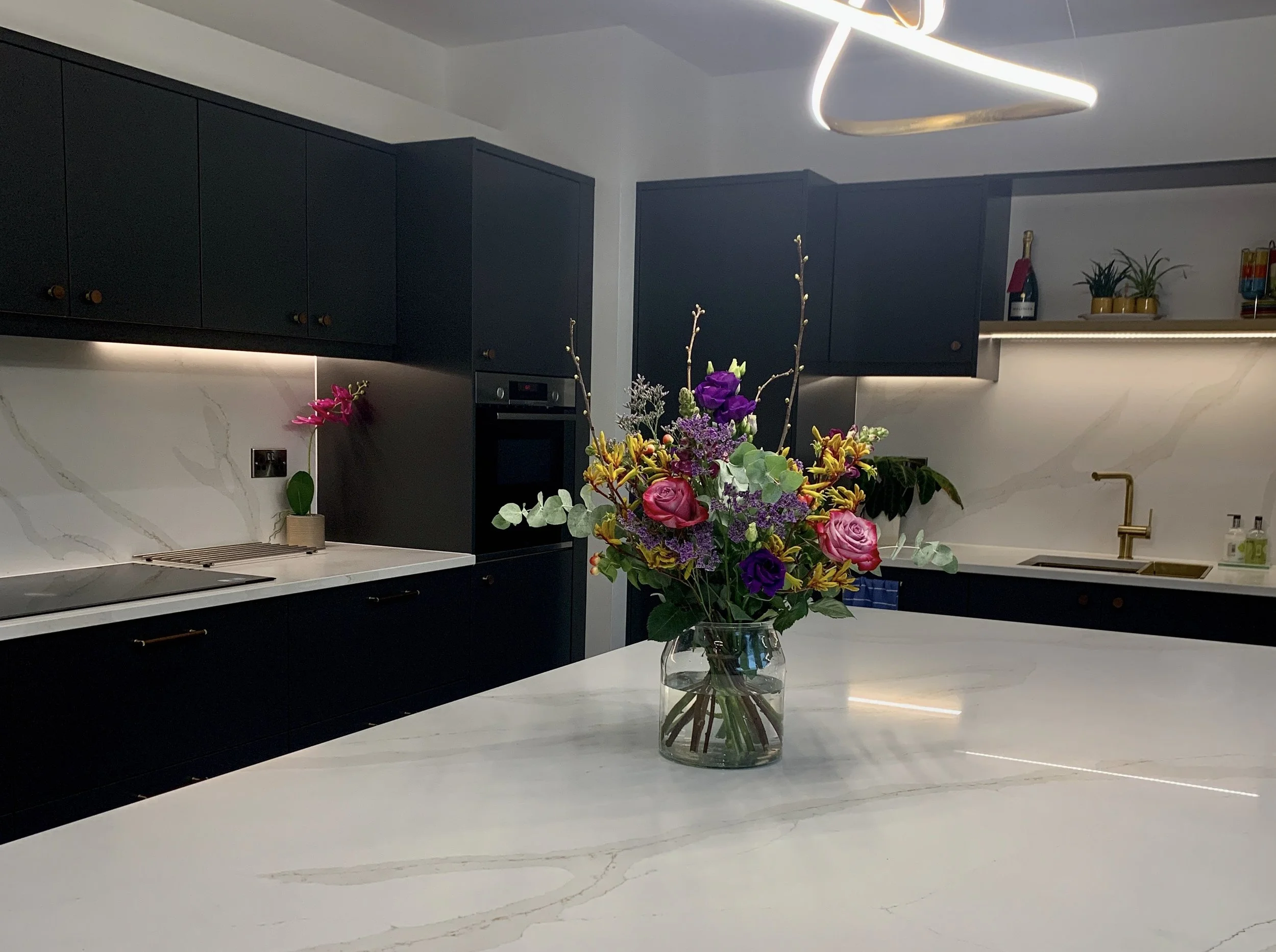 dark grey kitchen design