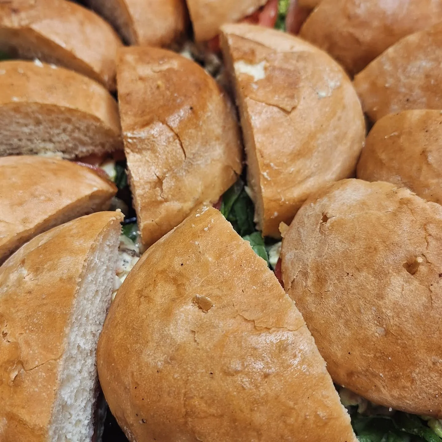 Pre-order breakfast for your crew. Enjoy the best breakfast in town, featuring house-made - EVERYTHING.
💯

📍Located at:

Chatty Magpie Caf&eacute;

3316 Ashley Phosphate Rd, Charleston, SC 29418

📞 727-900-4017

Let&rsquo;s feed your crew like fam