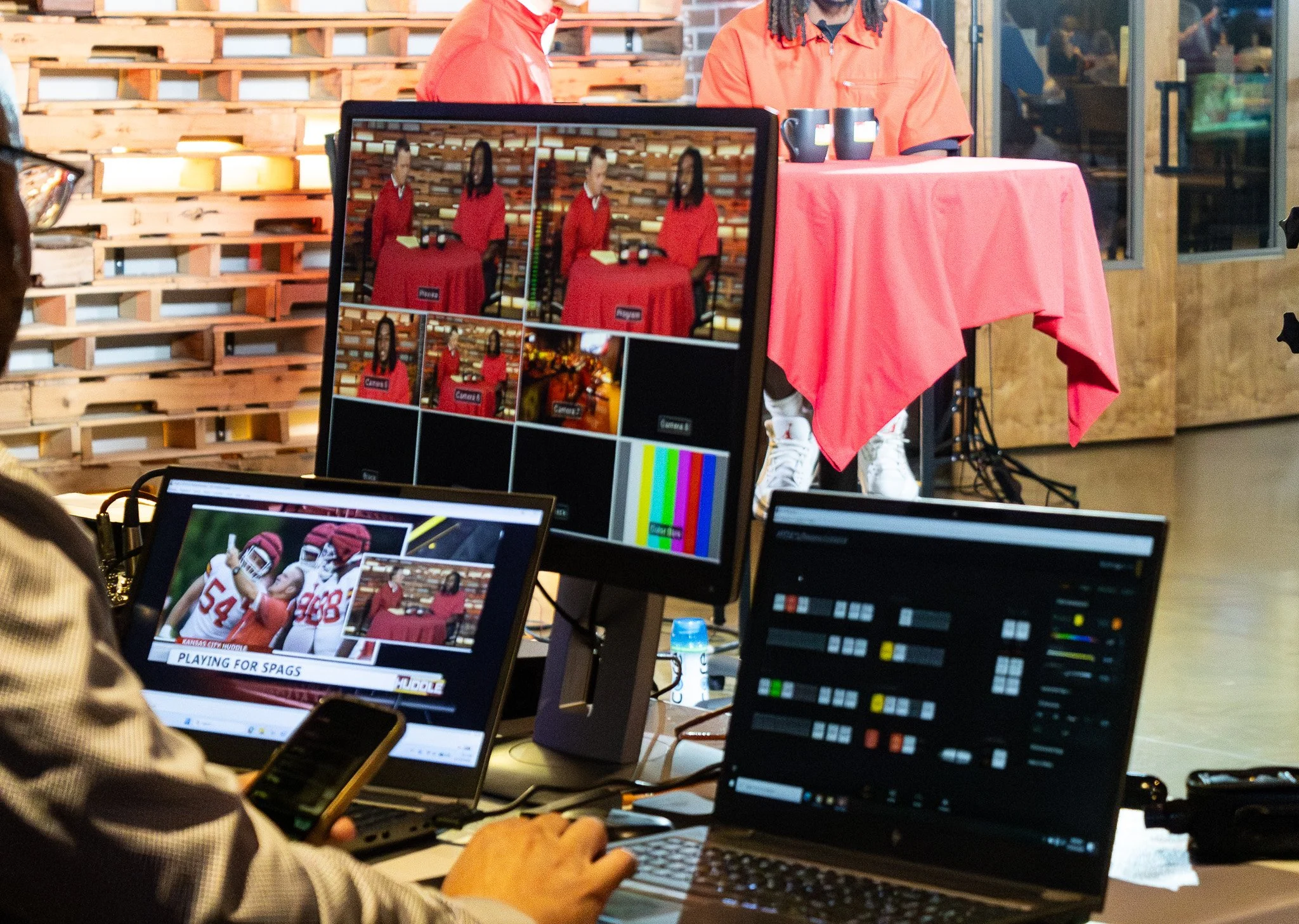 A behind-the-scenes look at the Kansas City Huddle live show featuring Nohl Williams.