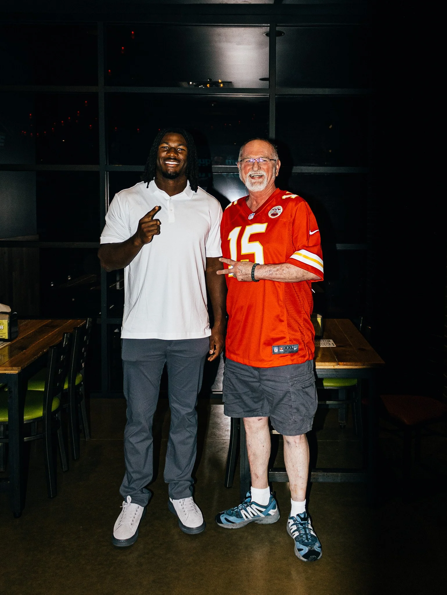 R Mason Thomas with a fan during Kansas City Huddle Live taping