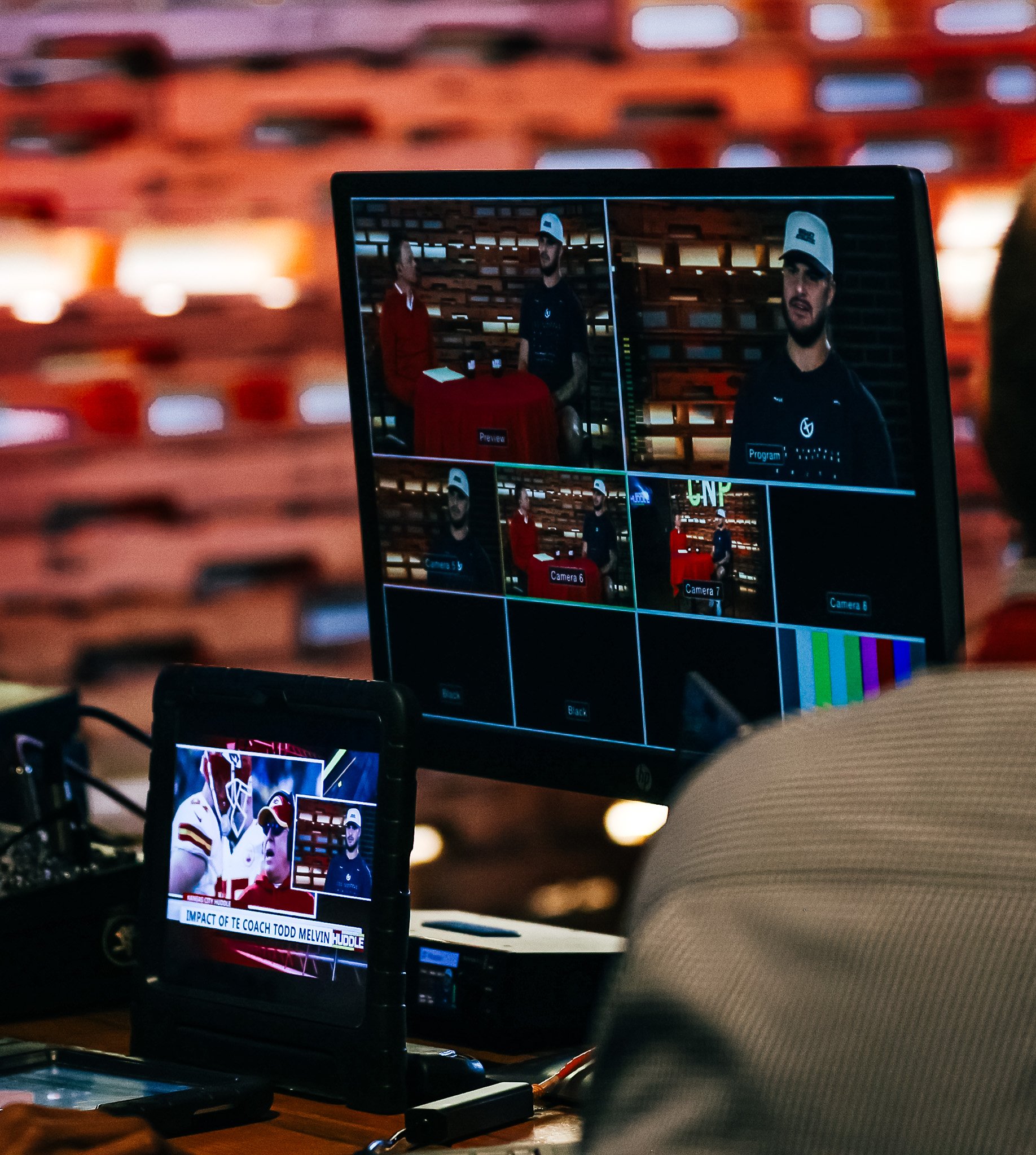 Behind-the-scenes moment from the Kansas City Huddle live show featuring Jared Wiley.