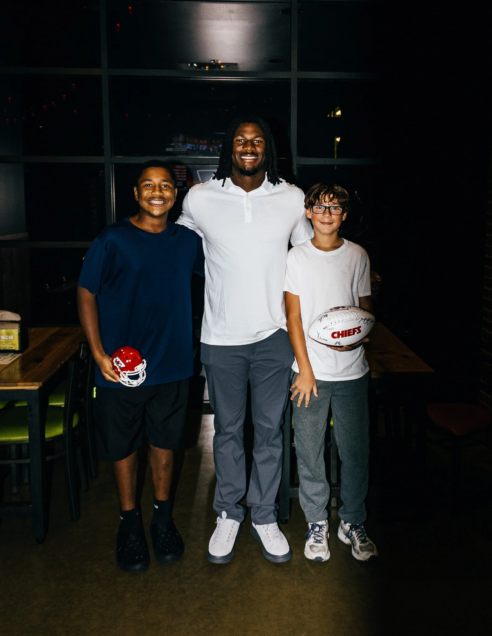 R Mason Thomas with two fans during Kansas City Huddle Live taping