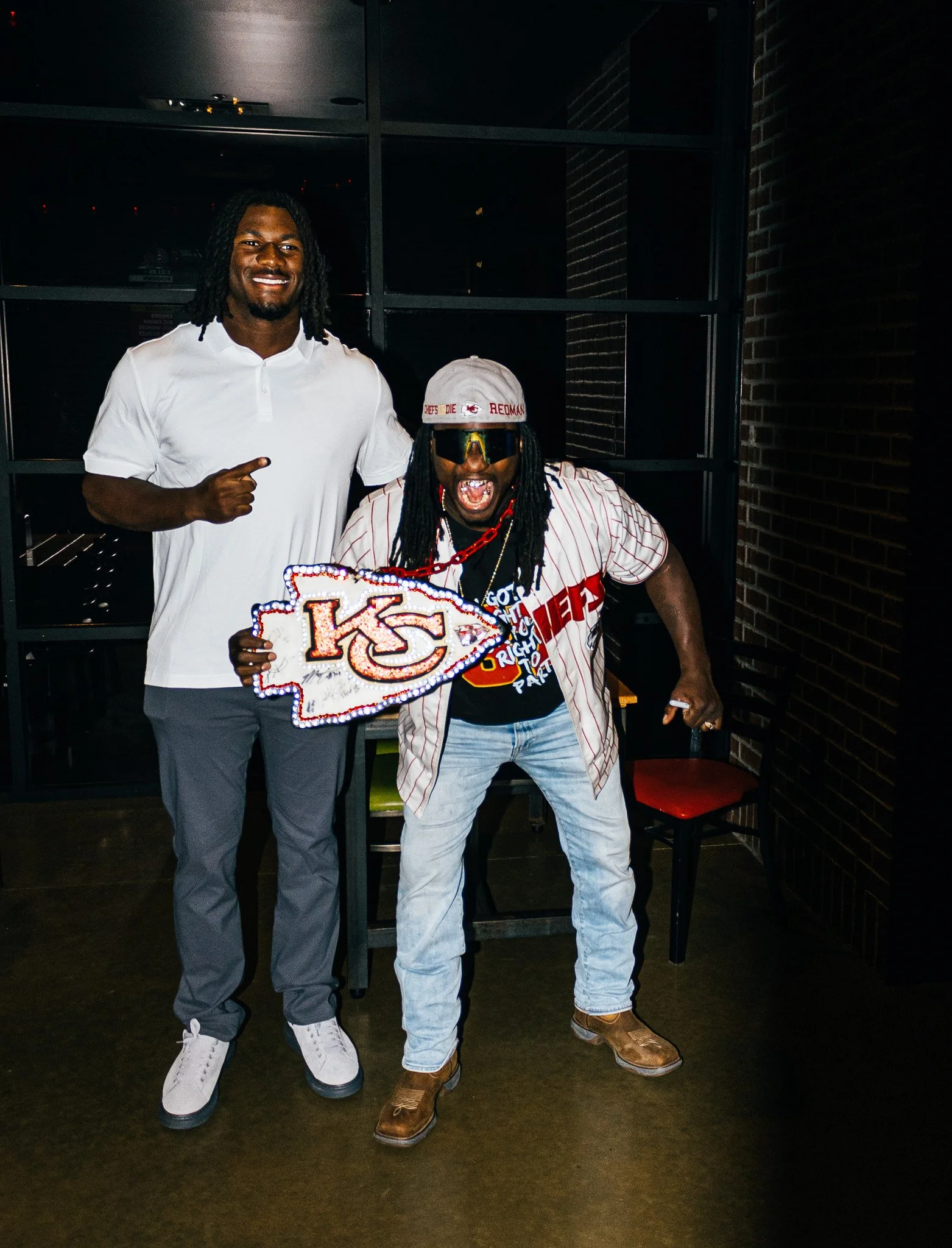 R Mason Thomas with a fan during Kansas City Huddle Live taping