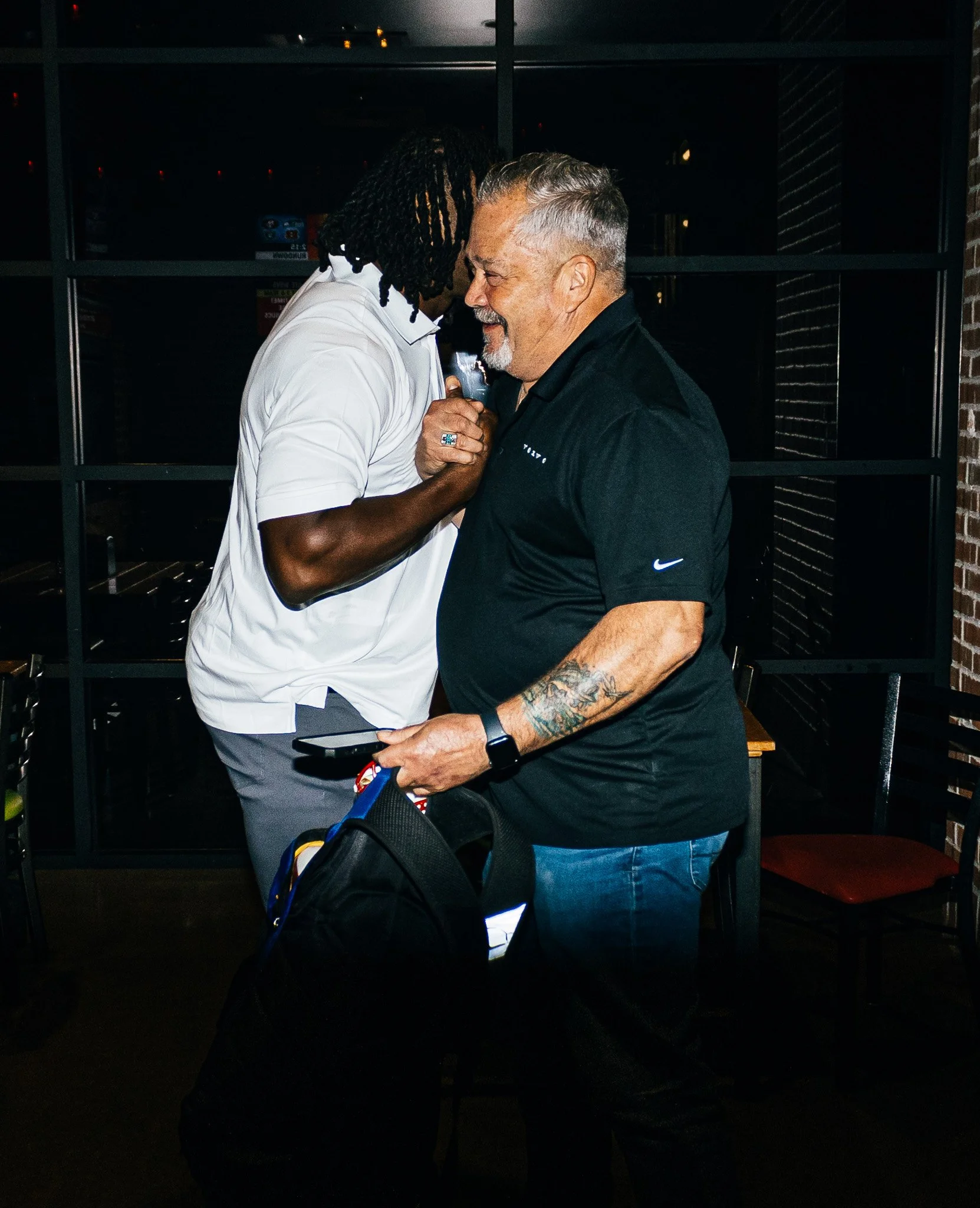 R Mason Thomas interacting with a fan during Kansas City Huddle Live taping