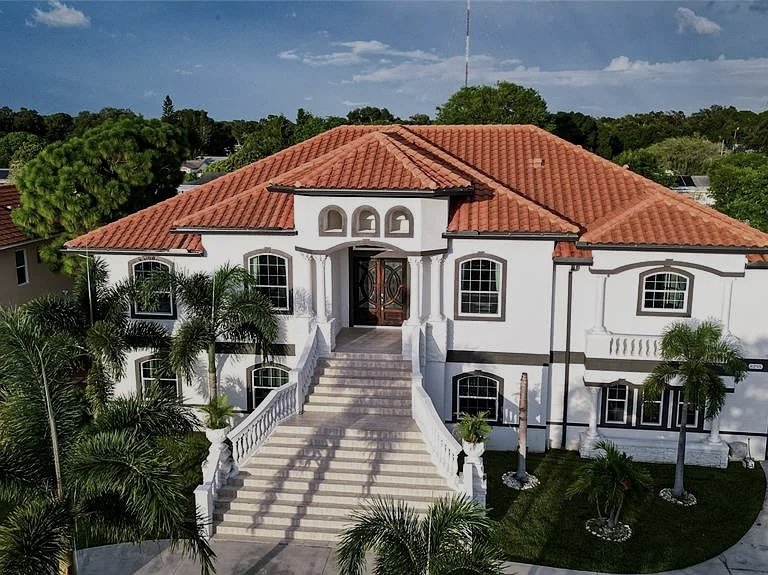 A Collection of Our Recently Sold Homes