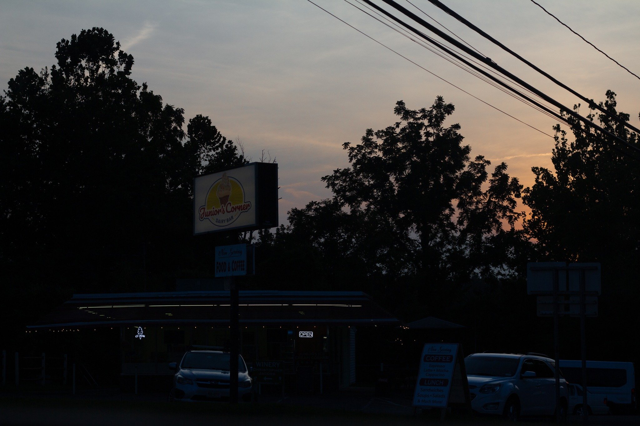 Picture of local ice cream shop 🍦.
