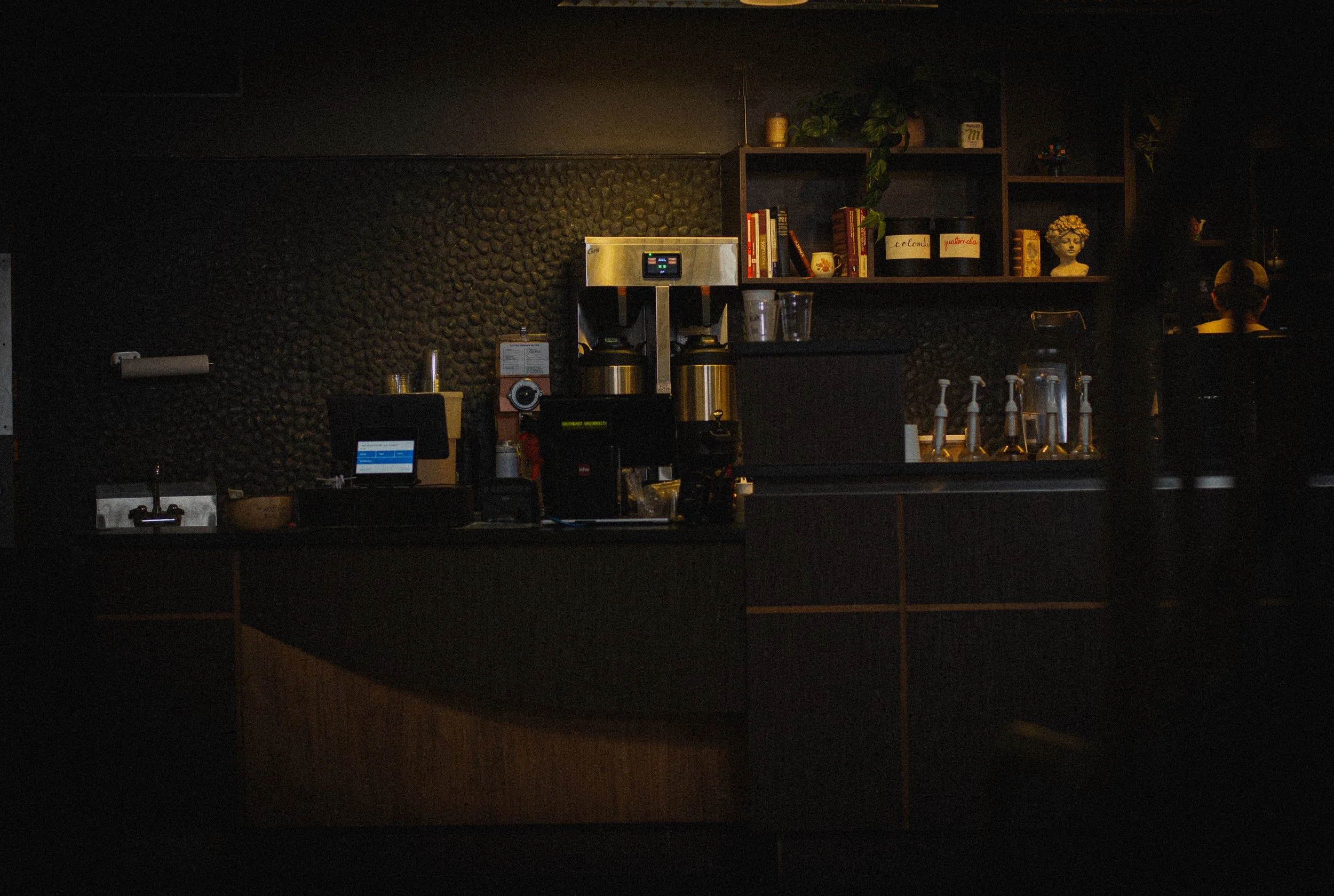A picture of a local coffee shop (Portico Coffee Shop) ☕️.