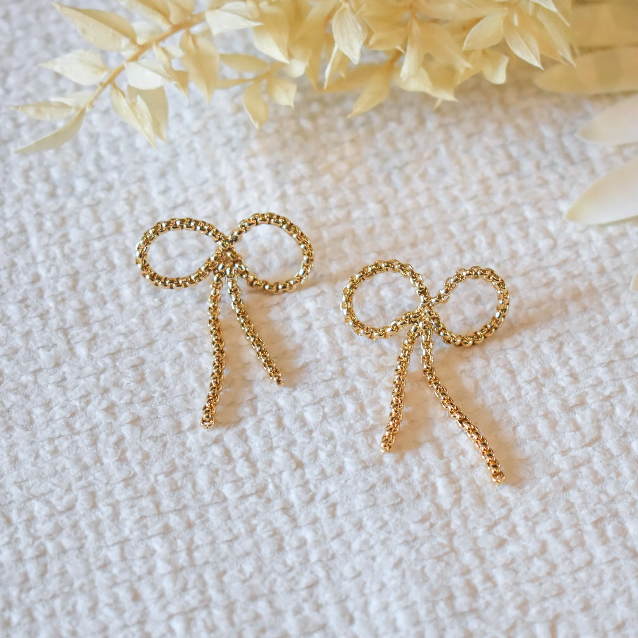 Jolene Bow Chain