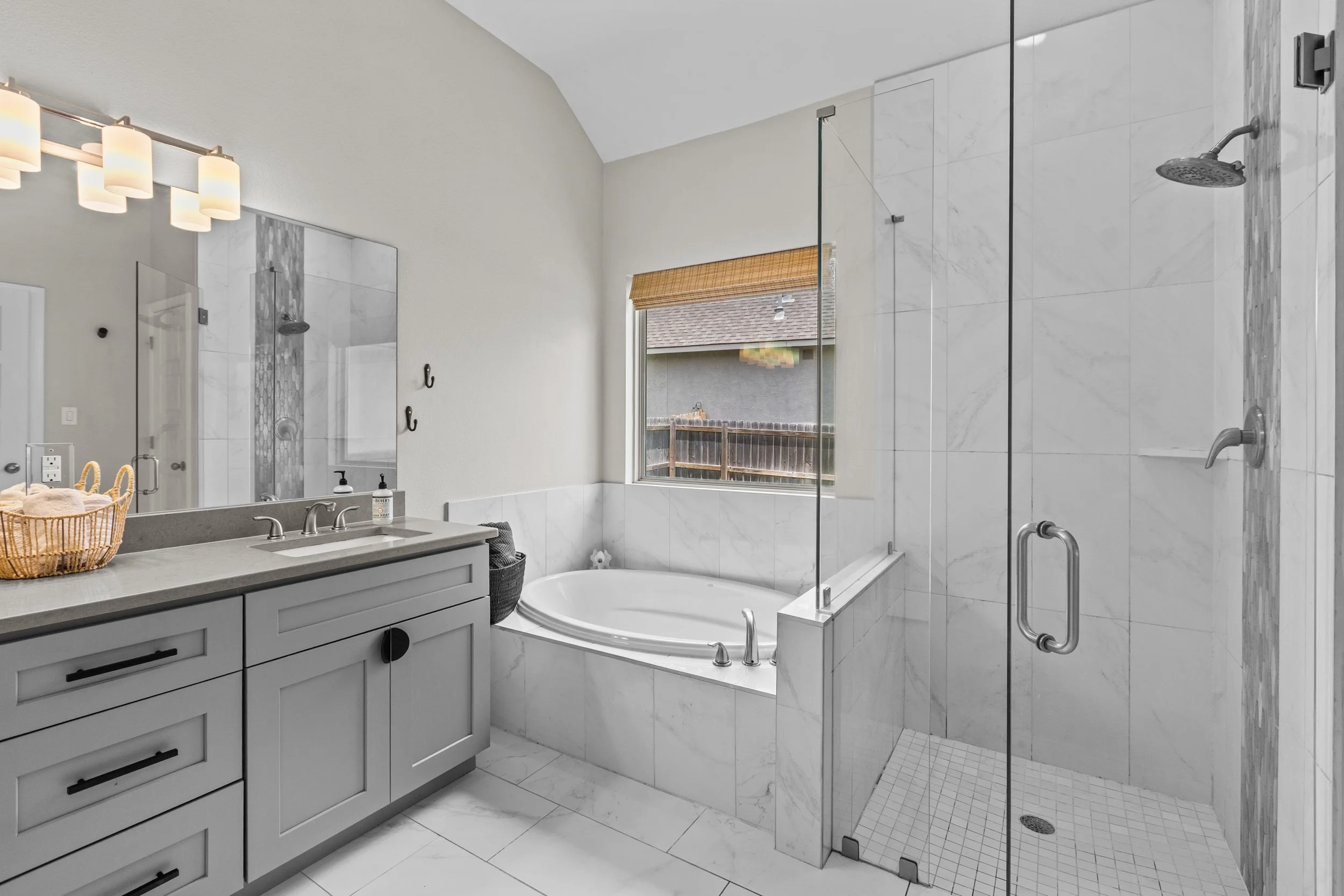 28210 versant hills-26.jpg