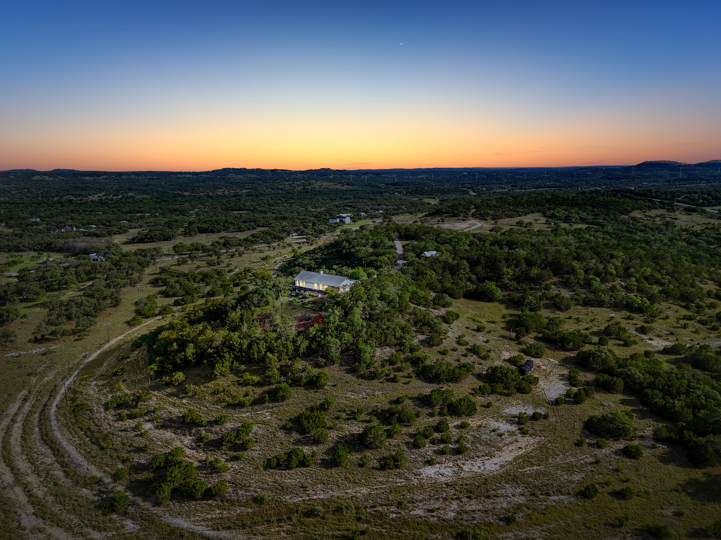 35_dji_20260527182458_0143_d-vt.jpg