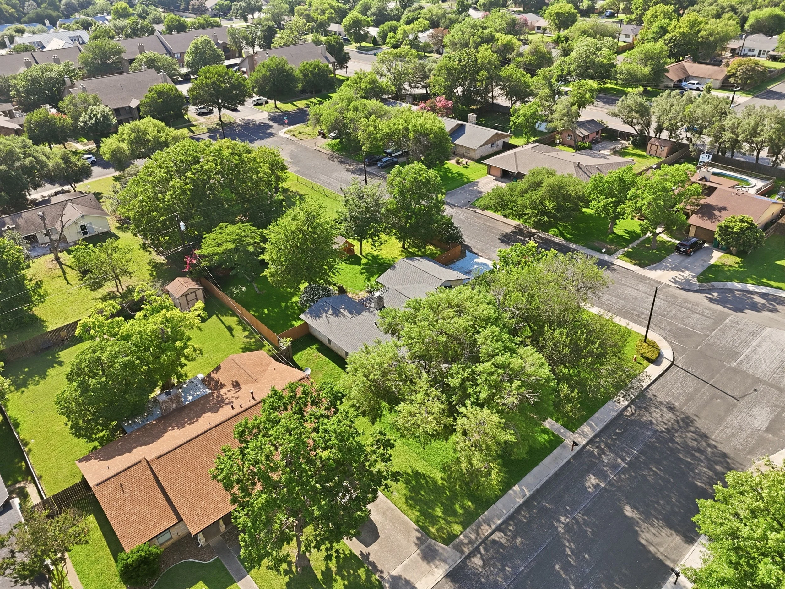 31_202-azalea-trail-drone_006.jpg