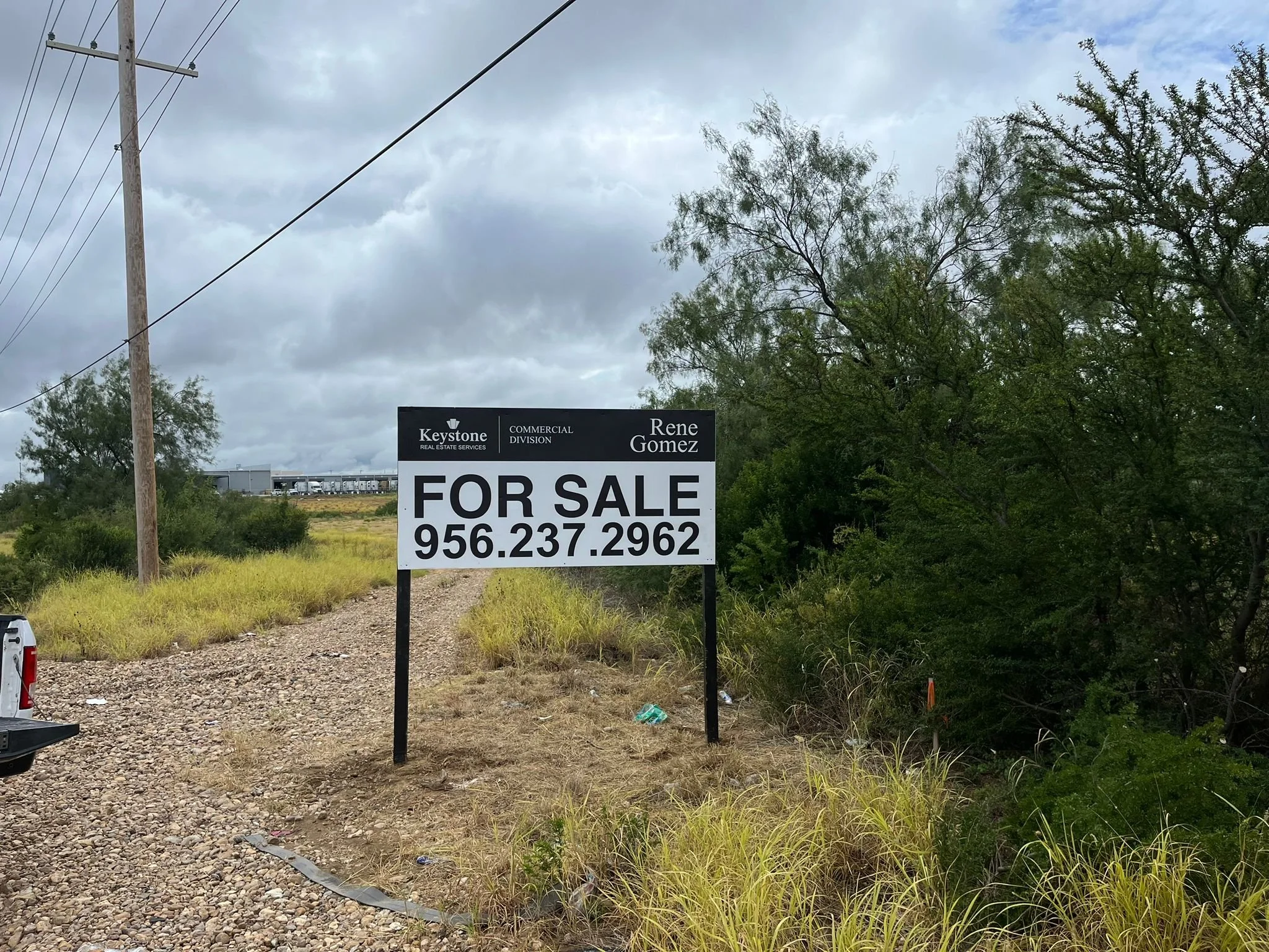 WhatsApp Image 2024-09-17 at 17.35.00 (2).jpeg