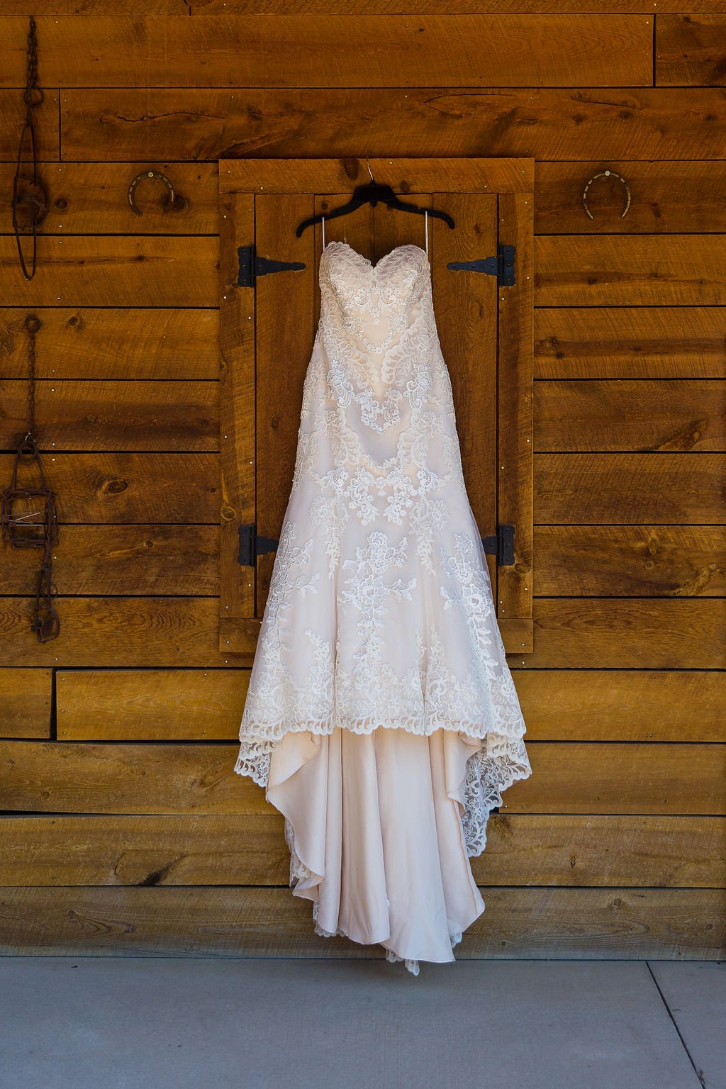 courtney&cody_wed_0034.jpg