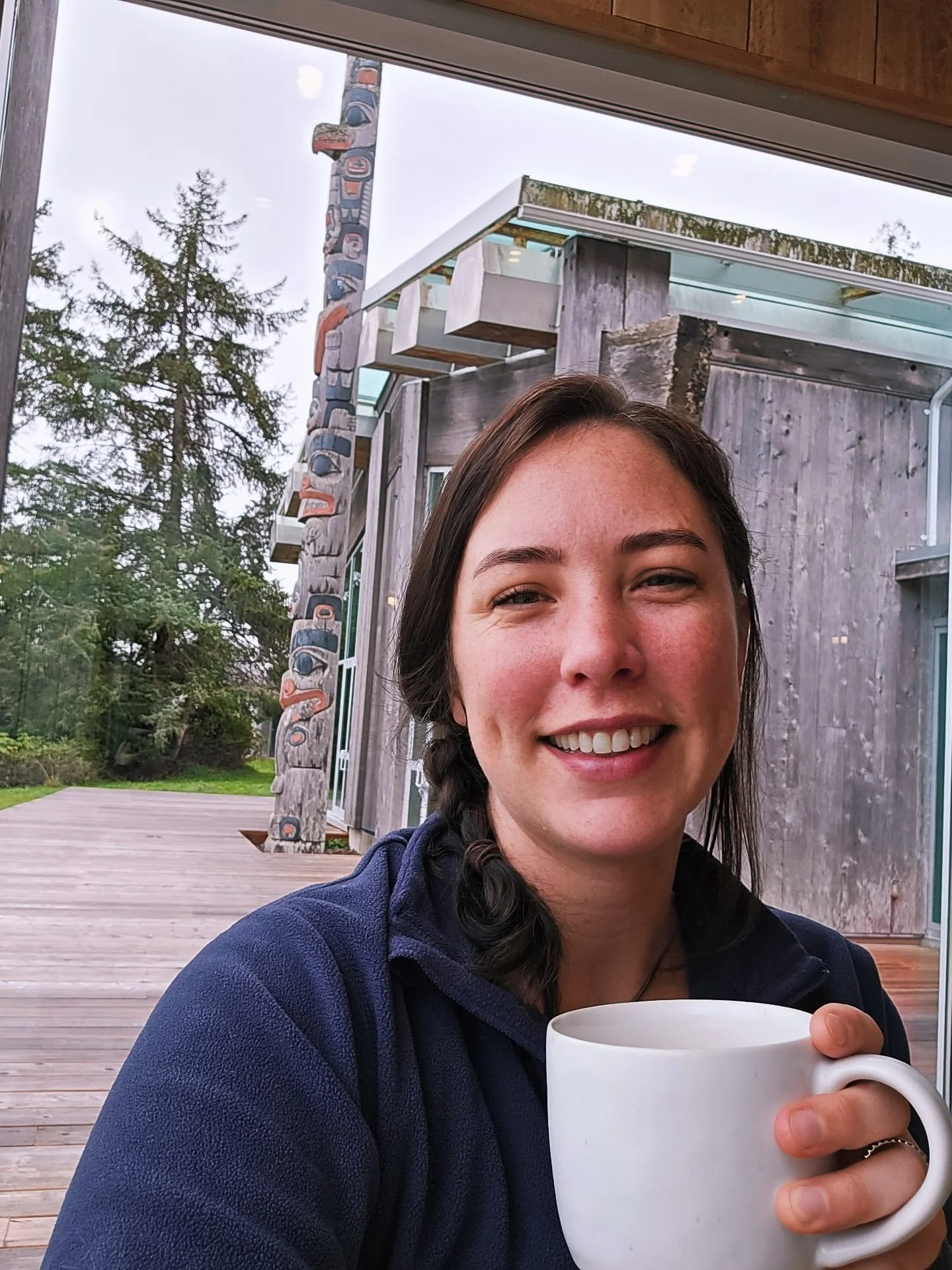 Lunch break today, we stopped in at The Cove @haidaheritagecentre. With @grandma_brianne This new restaurant serves amazing food, we ordered a burrito 🌯, coffee, and taco salad. Very delicious! 
They have many unique food products and focus on BC a