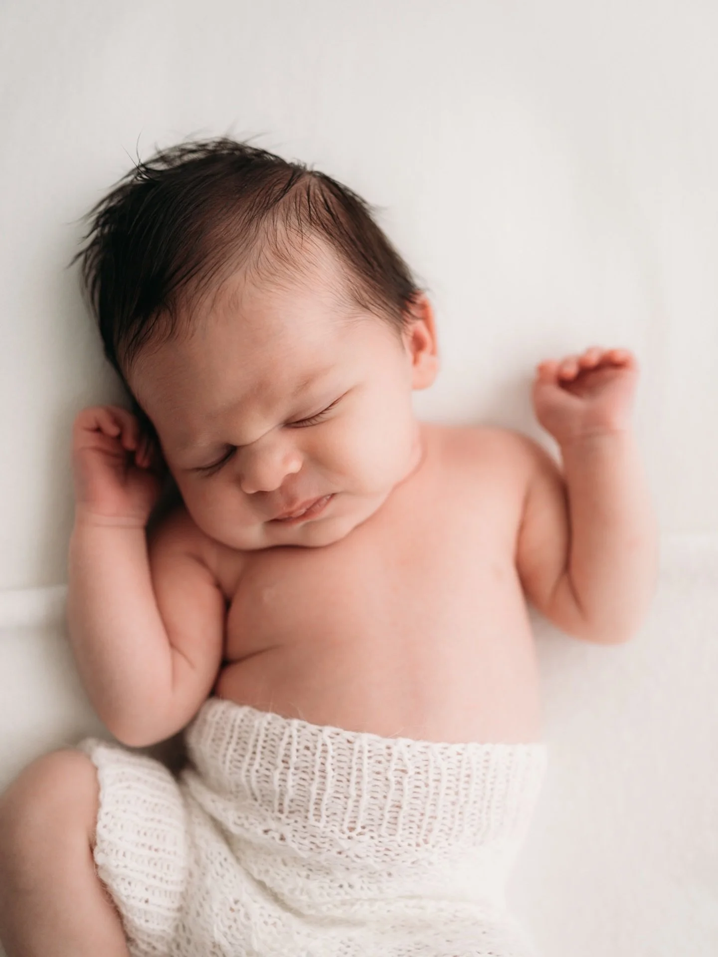 Me remembering I still have 61926291 gifts I need to wrap in the next 48 hours 😫

Houston newborn photographer