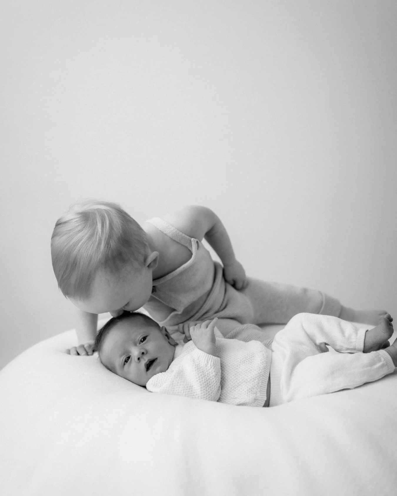 Some of my most meaningful newborn sessions include toddlers&hellip;

Not because they&rsquo;re perfectly behaved&mdash;but because they&rsquo;re just real. There&rsquo;s no forced smiles or disingenuous posing.

If you&rsquo;re worried about how you