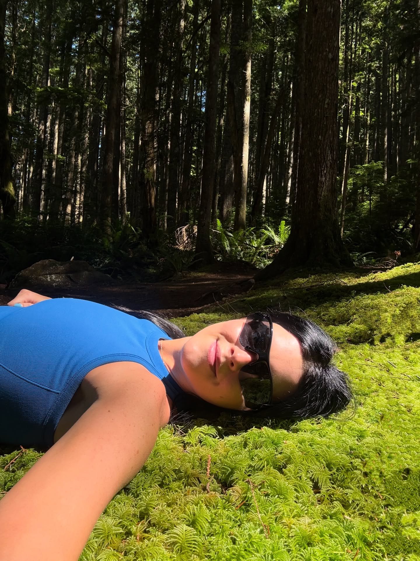 in my blue/green era 🦋🌲🌿