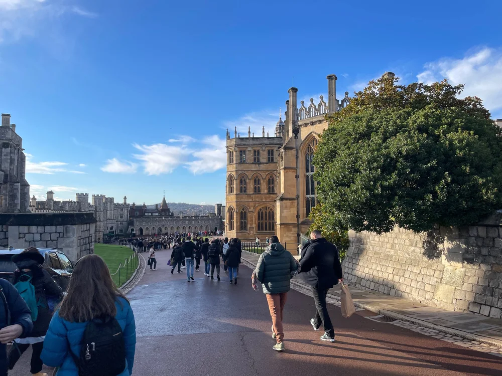 Path to State Apartments