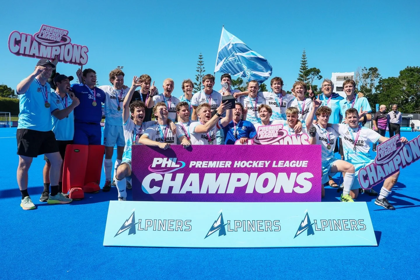 Successful weekend ✅ 

Thanks for all your support 🩵🫶

📸 @bwmedianz