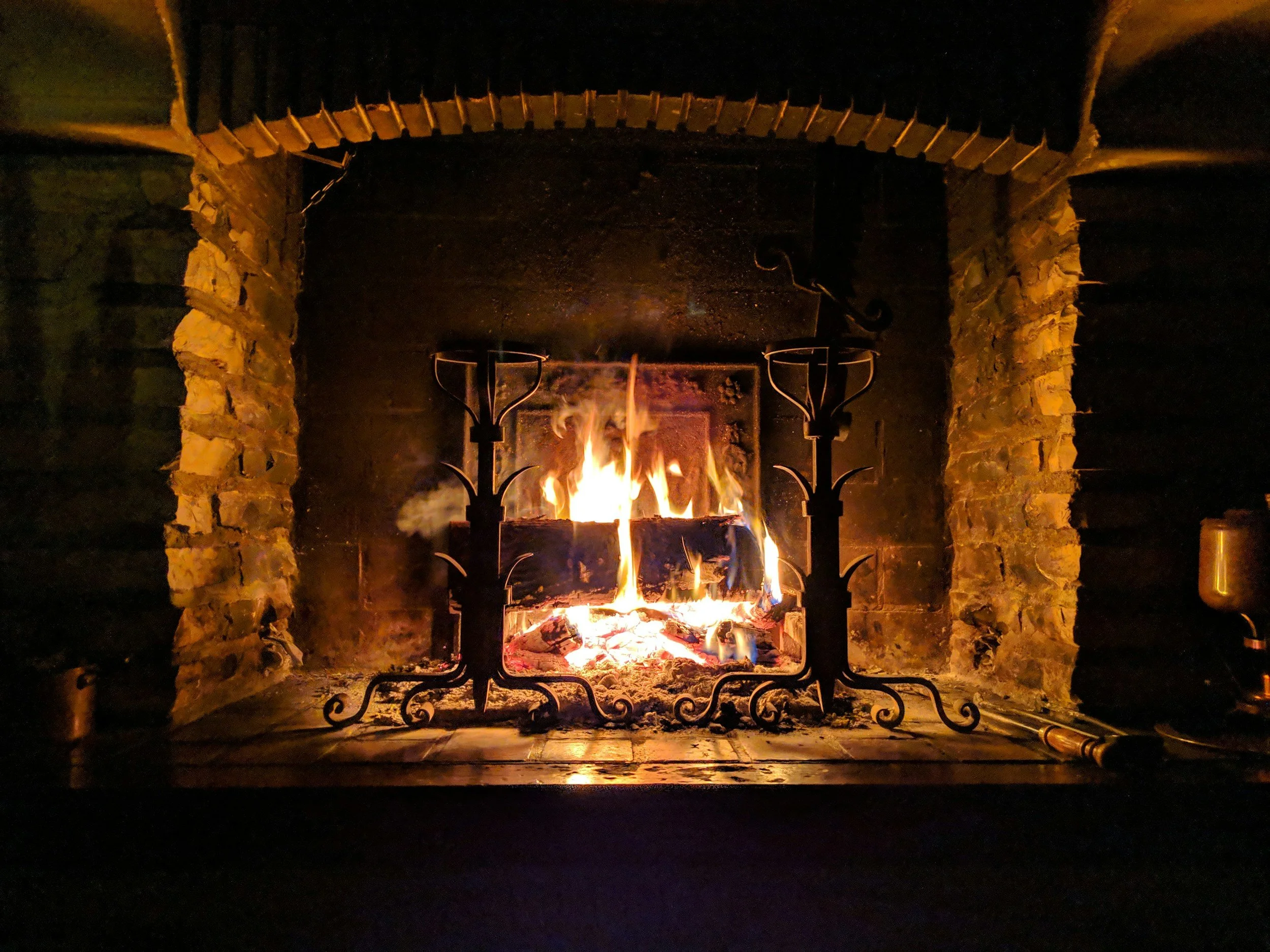 The Winter Hearth ~ Reflections on Alban Arthan in Australia