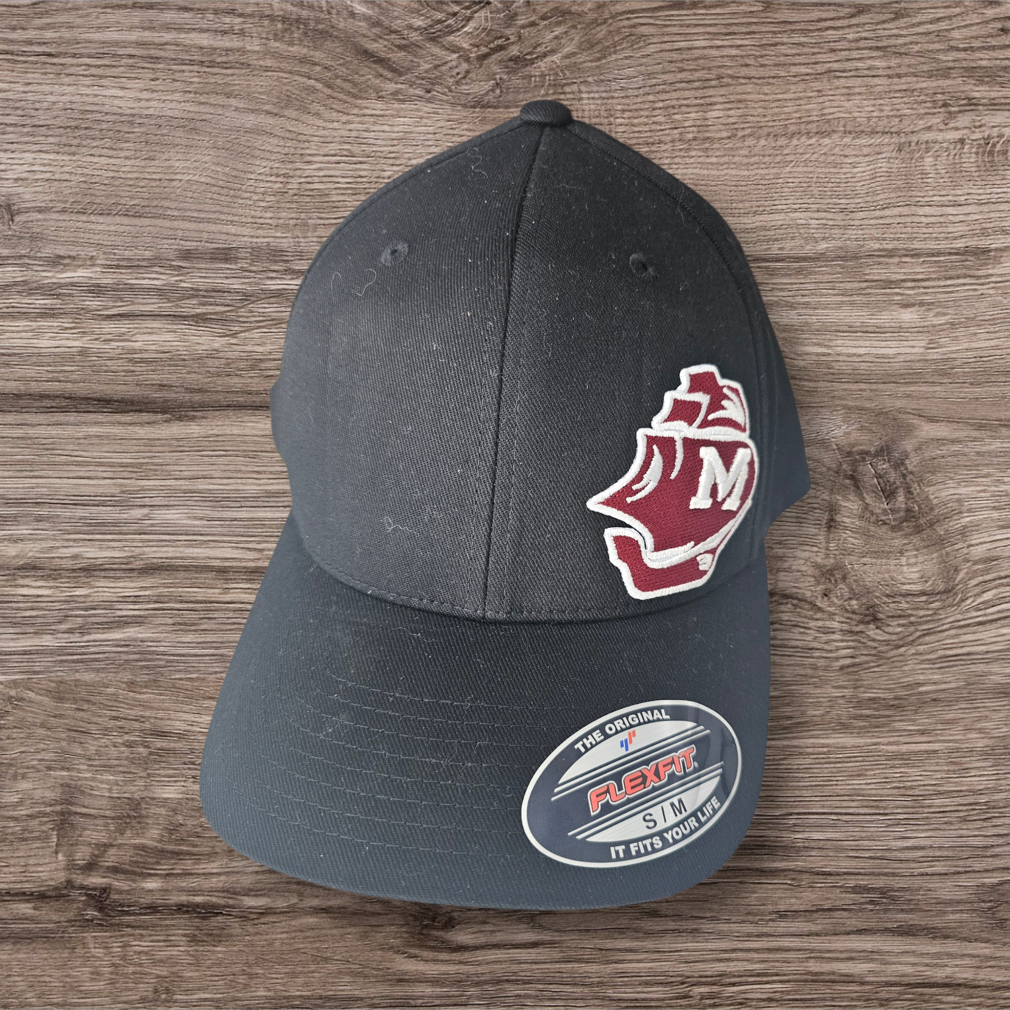 Fitted Black Side Ship