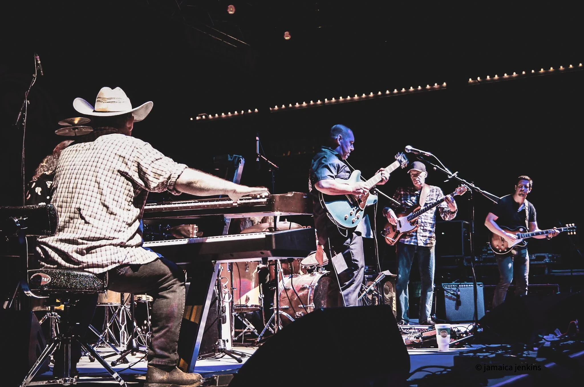 Vince Converse-08.jpg