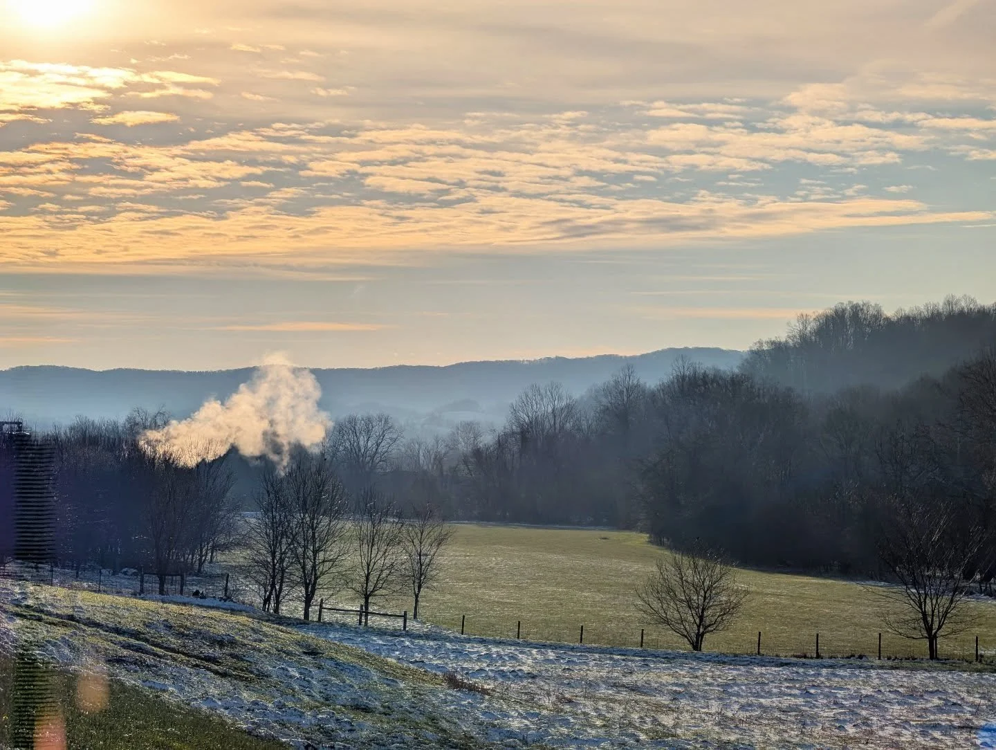 Snow on a spring morning

#sunrise #spring #morninglight #mist #notallwhowanderarelost