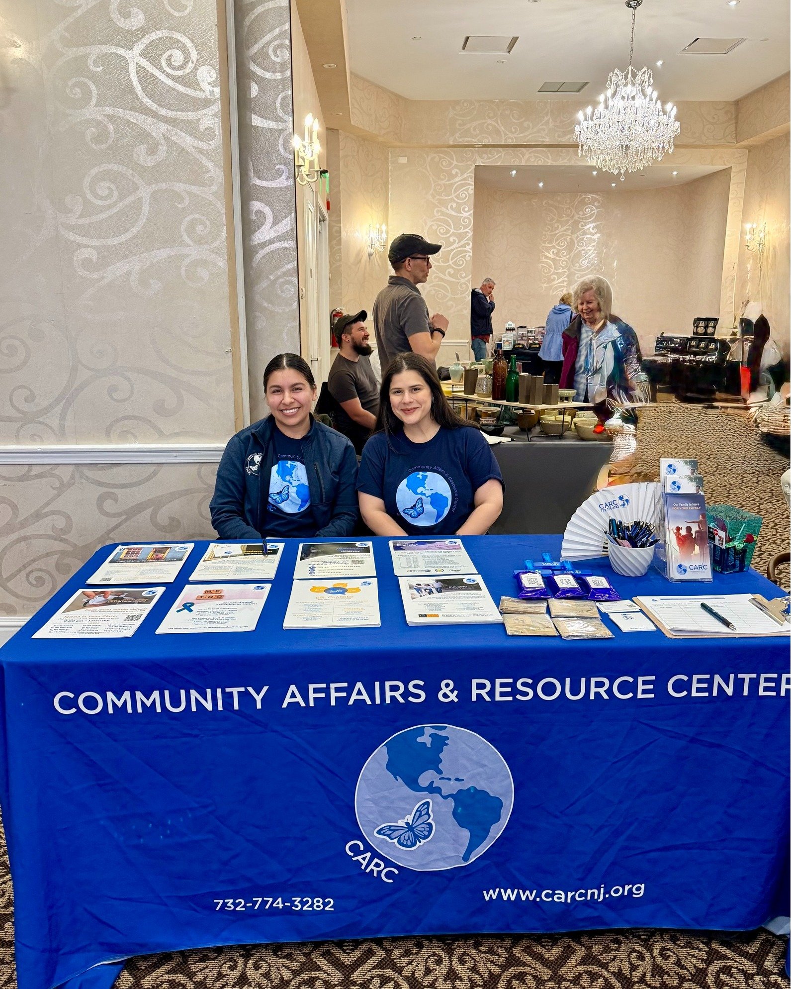 CARC staff had a busy weekend! 🎉 We want to give the Mercy Center a huge thank you for allowing us to participate in their Sexual Assault Awareness and Prevention Month event 💙✨

Our staff also had the opportunity to attend the Mexican Consulate ev
