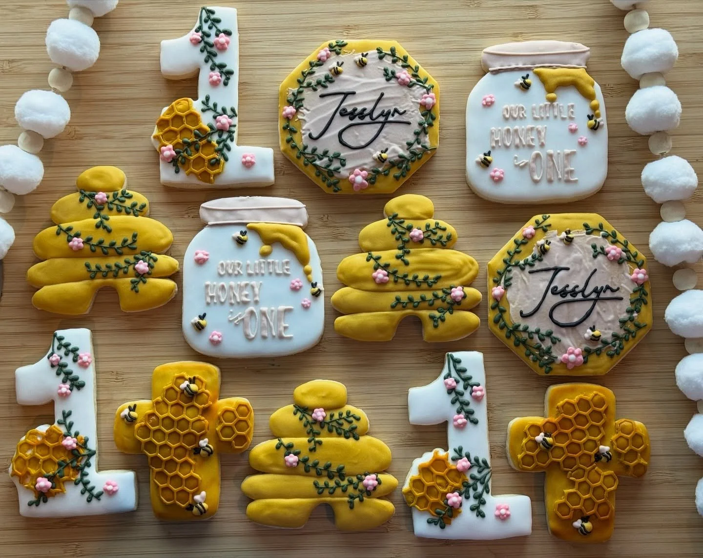 I have been WAITING to post these beauties!! I loveeee when you guys come to me with such fun themes!! 

I tried to get some video content from these but my phone kept running out of space, so we will see what we can edit next week 😂