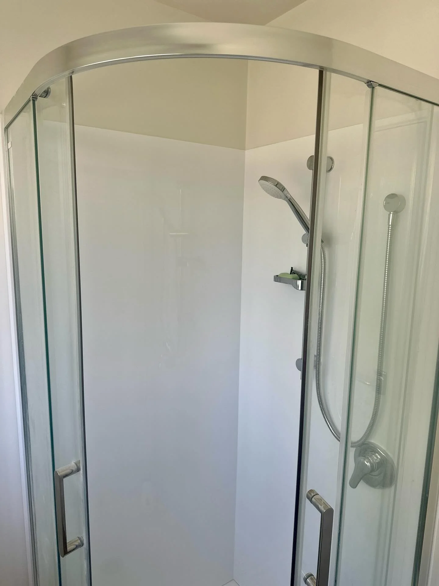 Another bathroom transformation! A very exciting upgrade in Waharoa. Swipe to see the before ➡️🚿 

#dexteritybuild #waikato #waikatobuilders #build #bathroomtransformation