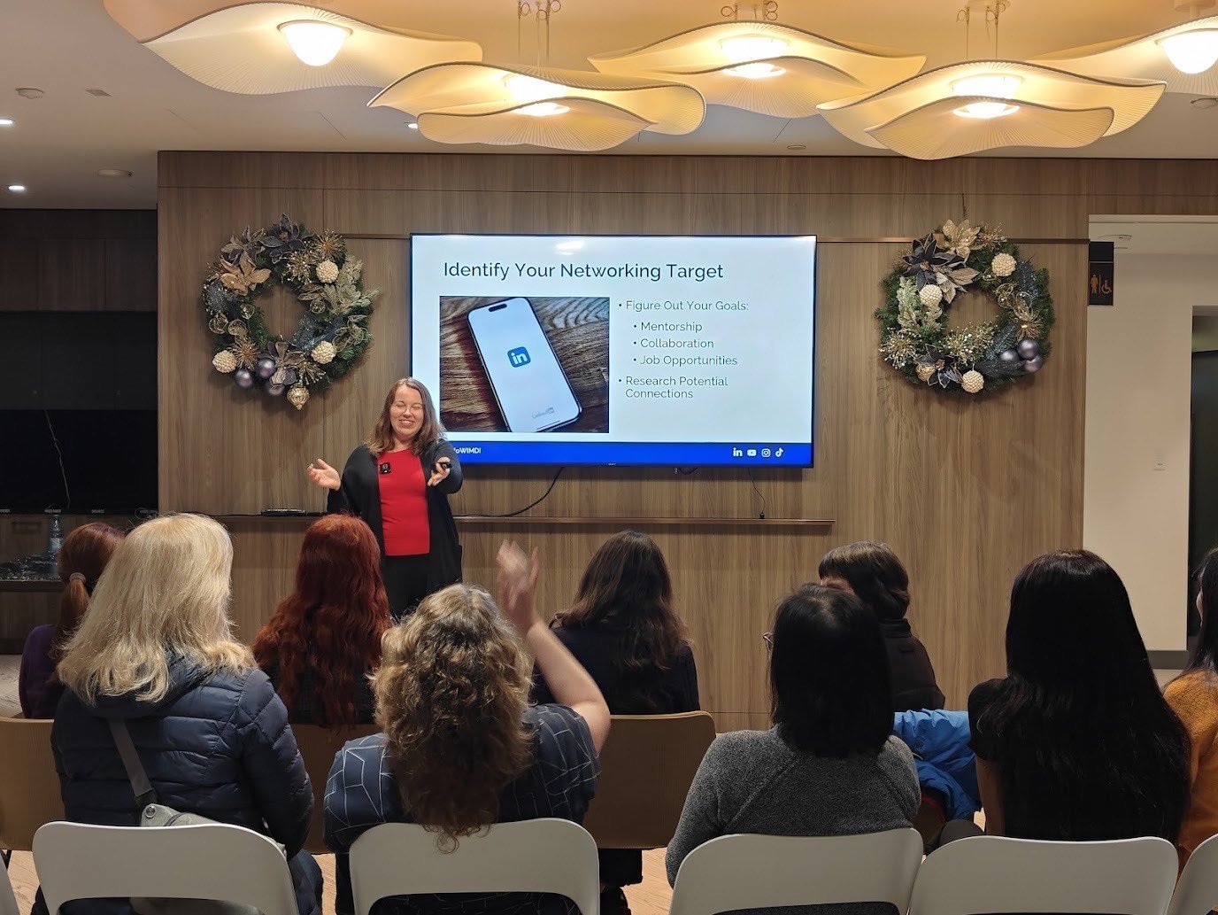 A Practical Guide to Online Networking