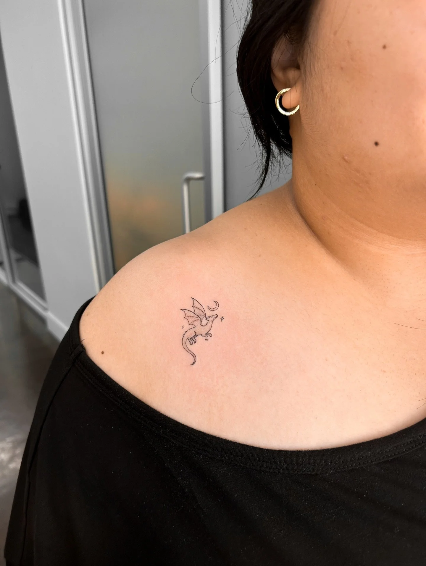 Her first tattoo! She requested a dainty dragon with a moon 🐉 🌙 

Currently booking for January through March! DM me or visit the link in my bio to book your next tattoo appointment 🗓️
Located in Orange County, CA 📍