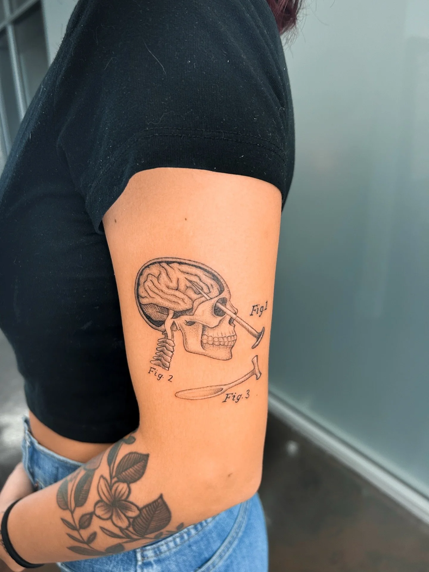 Clients always tell me they have a crazy design for me but this one is actually crazyyy. I can now say I have given someone a lobotomy. 😌

Currently booking for April-June! Visit the link in my bio to book a flash or custom tattoo 🔗

Located in Gar