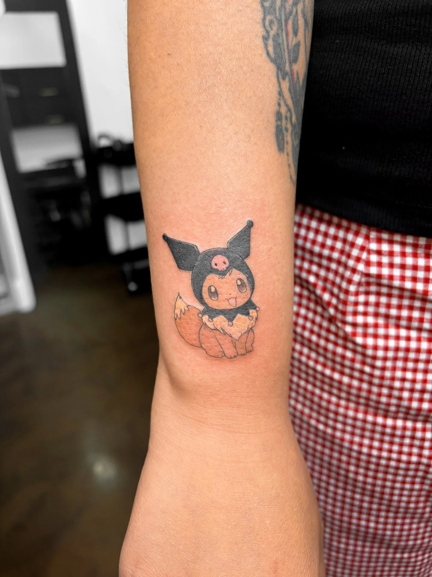 Eevee dressed as Kuromi because her daughter loves these two characters 🥹❤️

Currently booking for July-September (May and June are fully booked) 🗓️
Visit the link in my bio to book your next custom or flash tattoo 🔗

Located in Garden Grove CA 📍