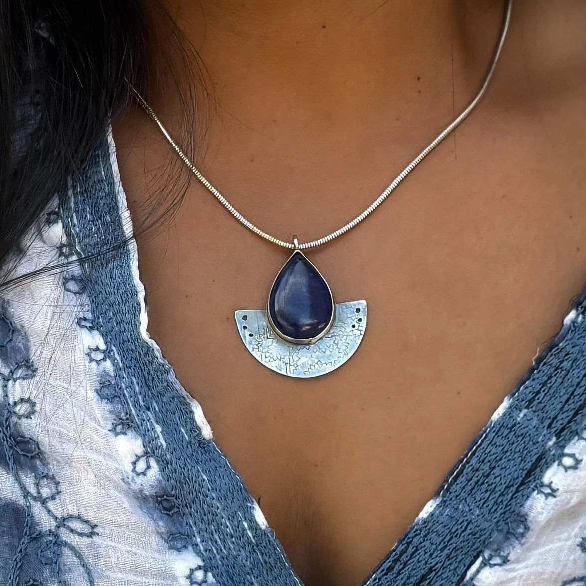 Lapis-Silver-Teardrop-Pendant-Model-Close-Small.jpg