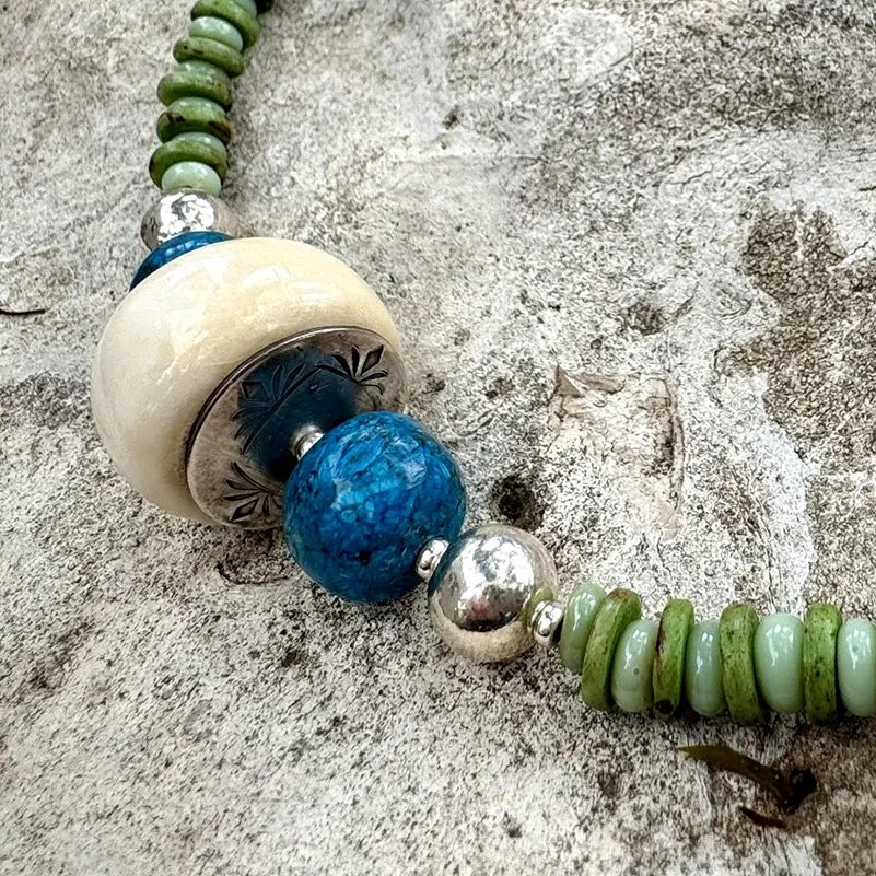 Bone-Fine-Silver-Java-Glass-Turquoise-Necklace-2-detail.jpg