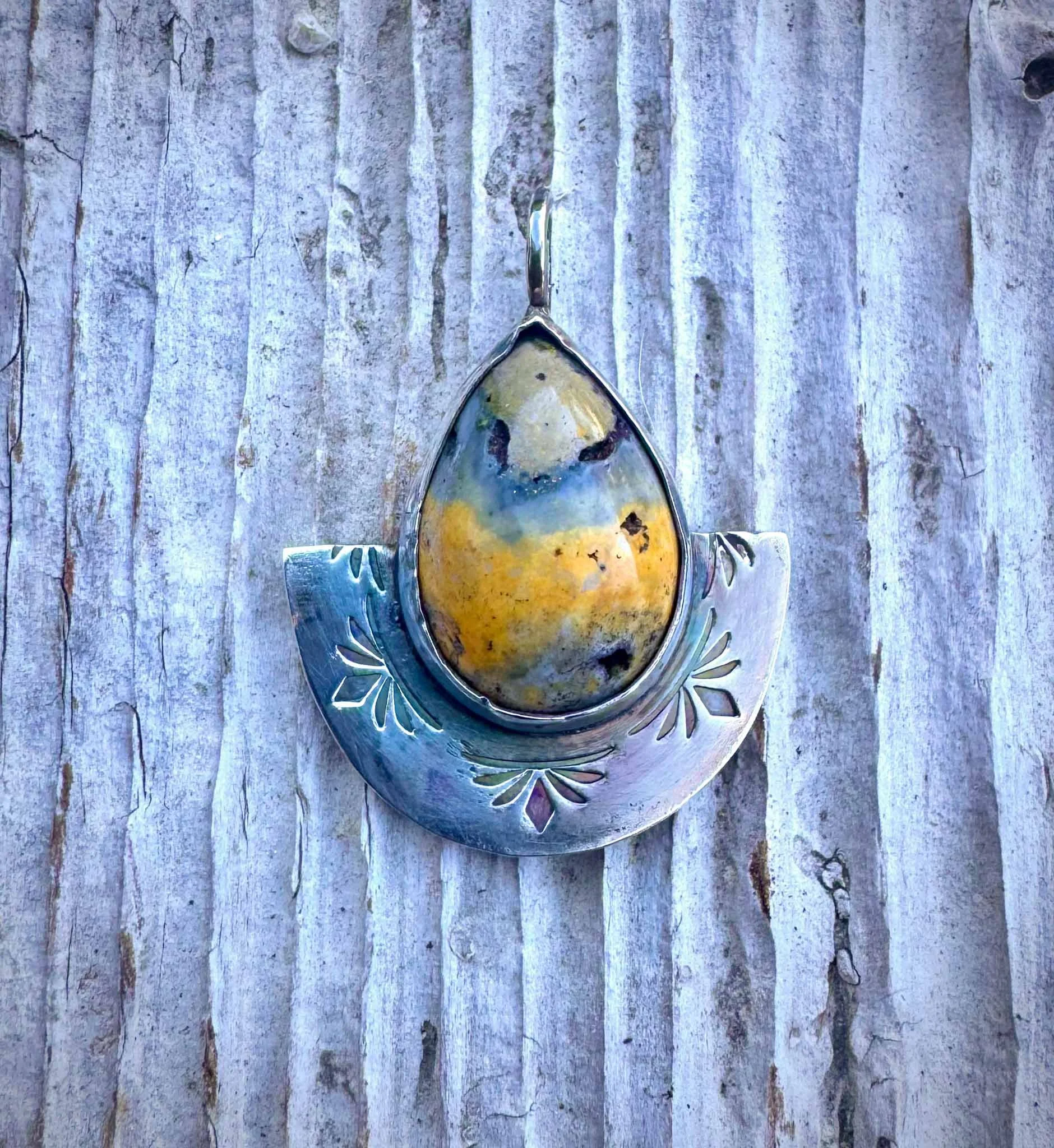 Fine-Silver-Bumblebee-Jasper-Floral-Pendant-small.jpg