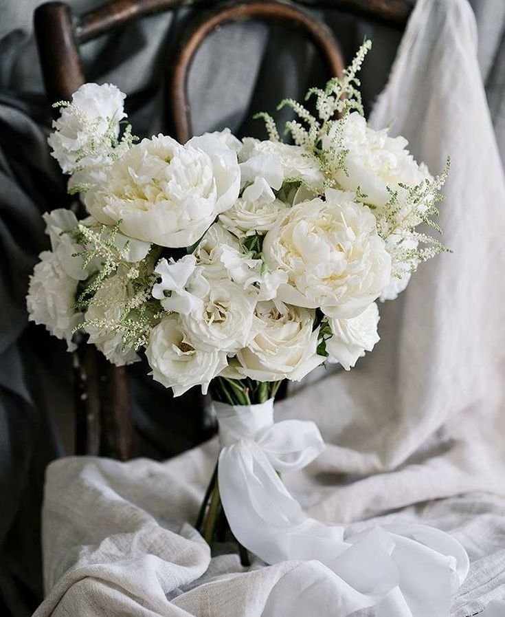 bridal-bouquet-neutral-1.jpeg