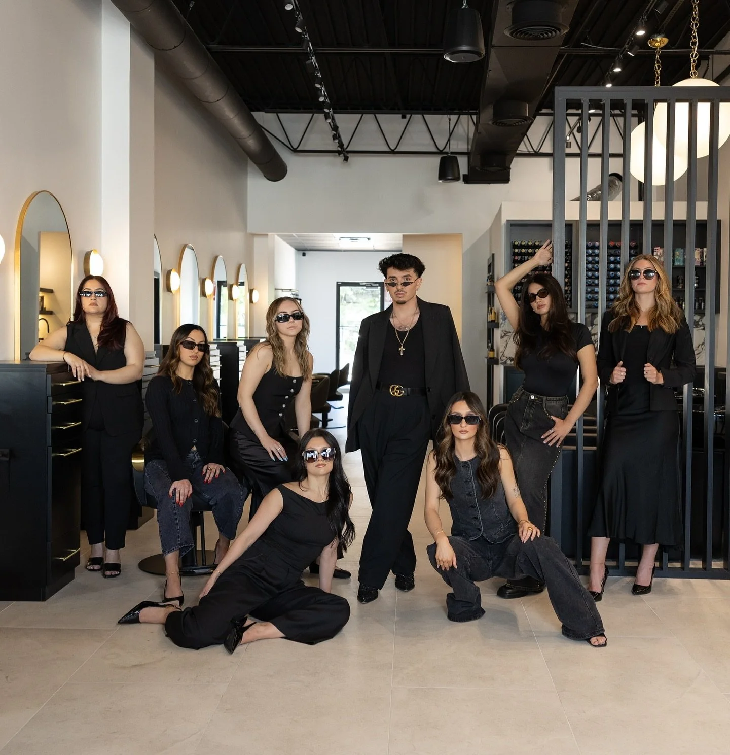 ✨Mob wife energy, but make it Onyx.✨
Chic, sharp, and locked in on the mission.
We don&rsquo;t break under pressure&mdash;we get better. #onyxsalonliny