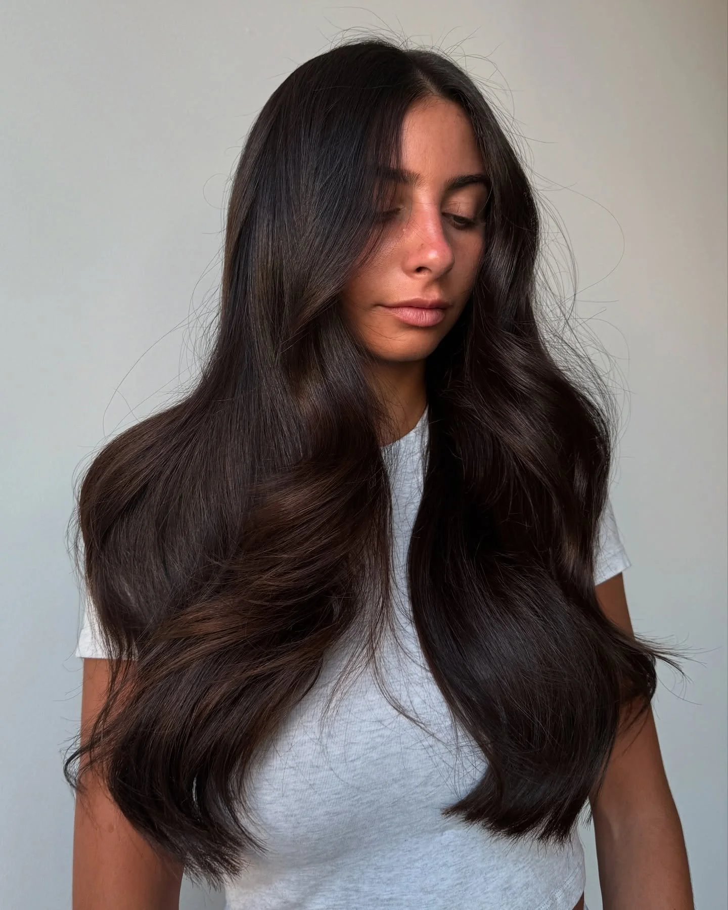 Undetectable. Seamless. Weightless.✨

Invisible Bead Extensions are the go-to for flawless blends, zero damage, and ultimate comfort. No exposed beads, no tension &mdash; just hair that feels as good as it looks.

A refresh glaze + signature style by