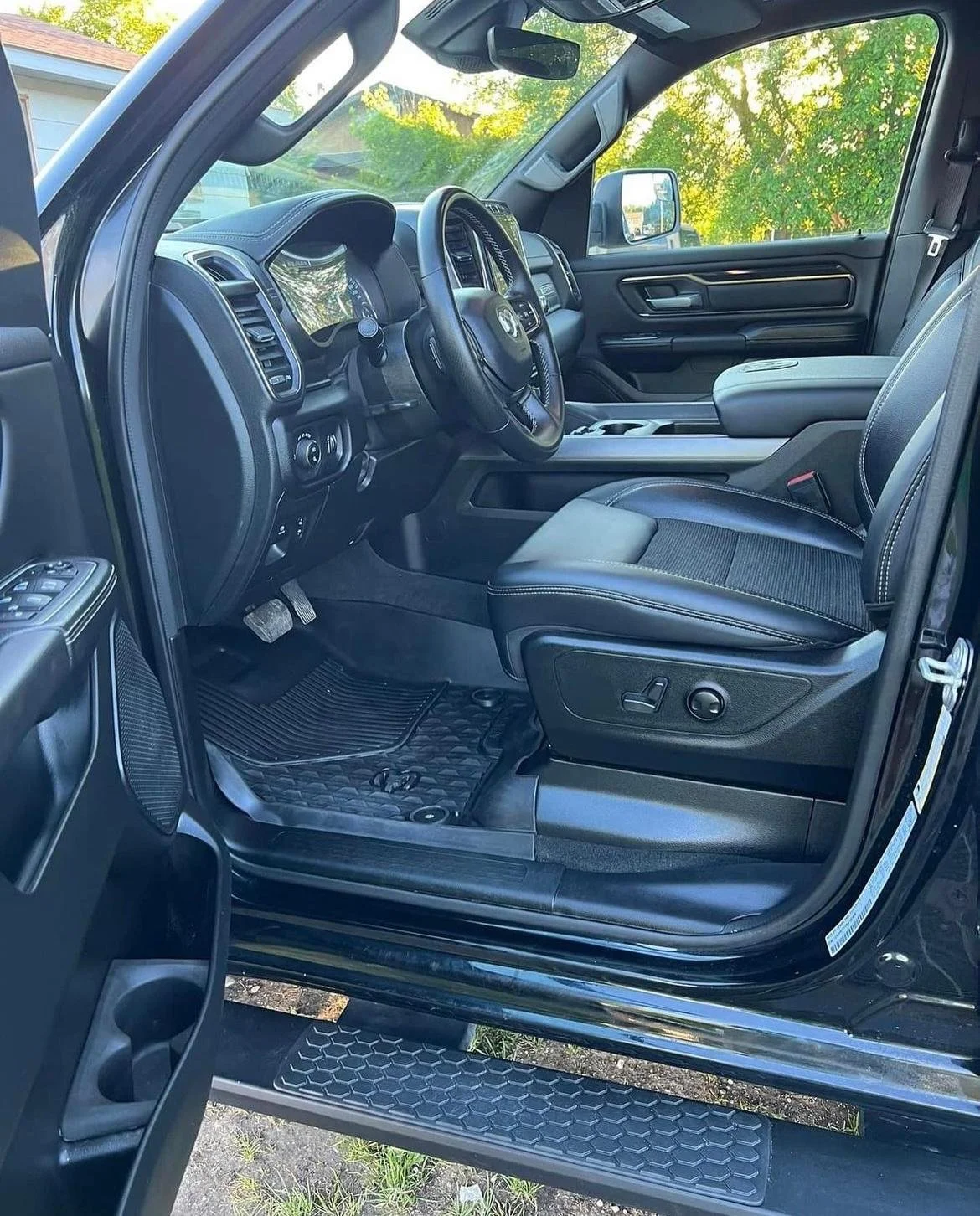 WhatsApp Image 2024-09-18 at 8.30.24 PM.jpeg