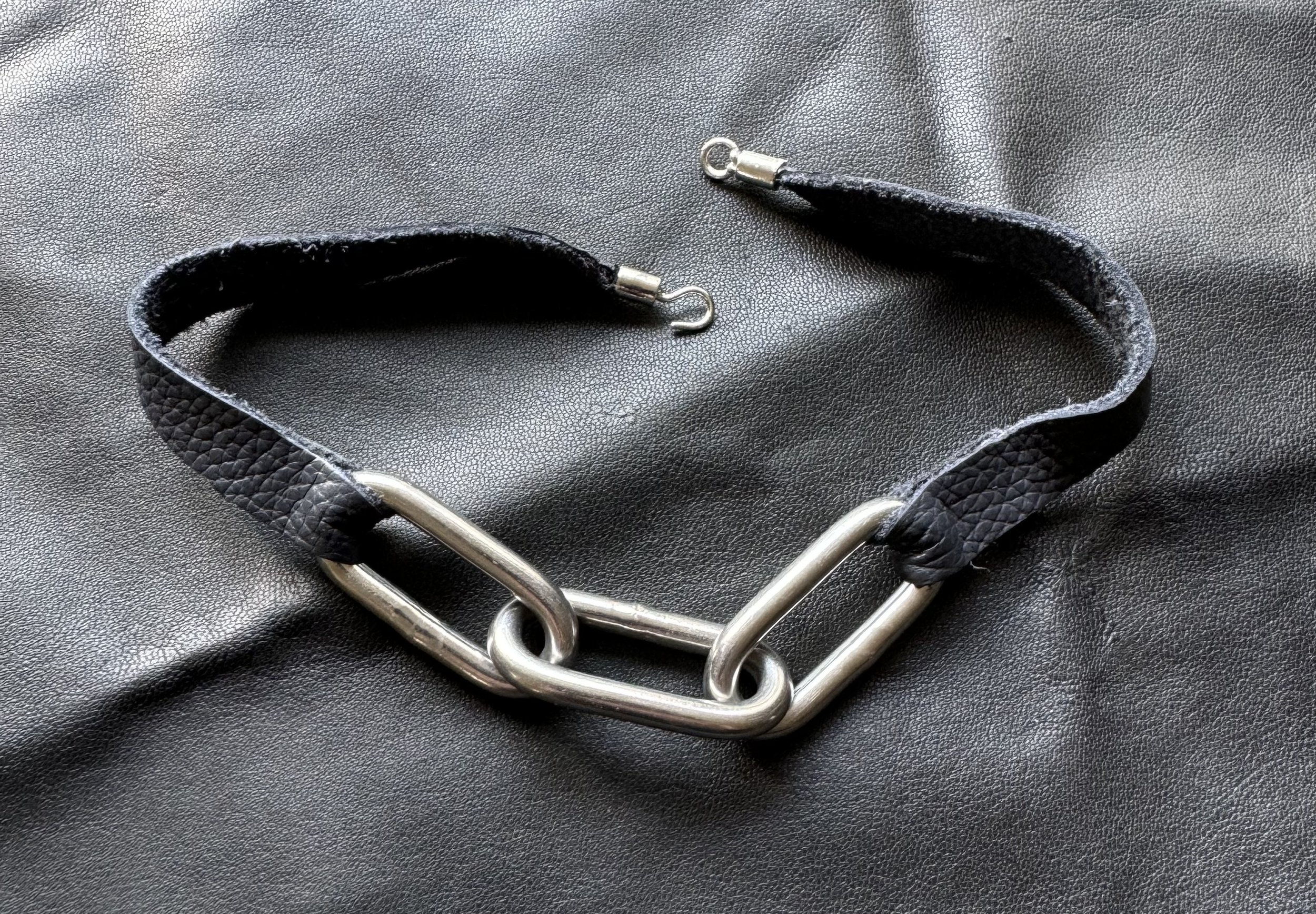 Chain Choker