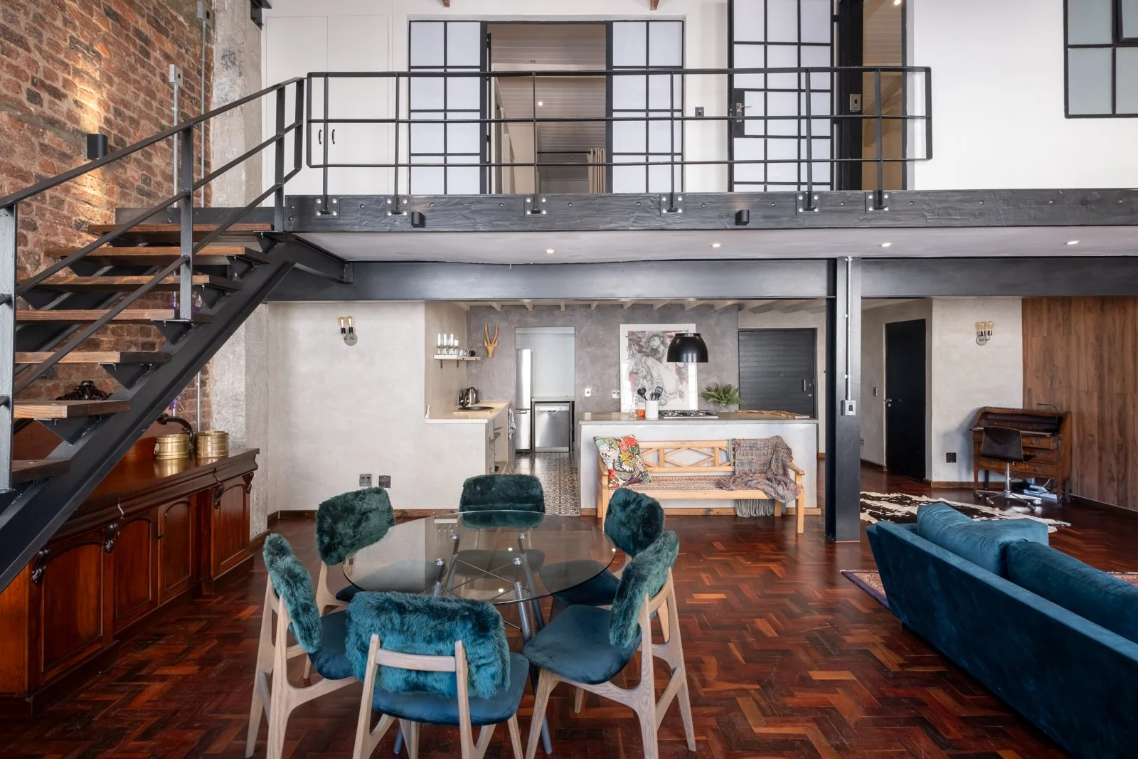 44 on Bloem Apt1 - Low Res-21.jpg