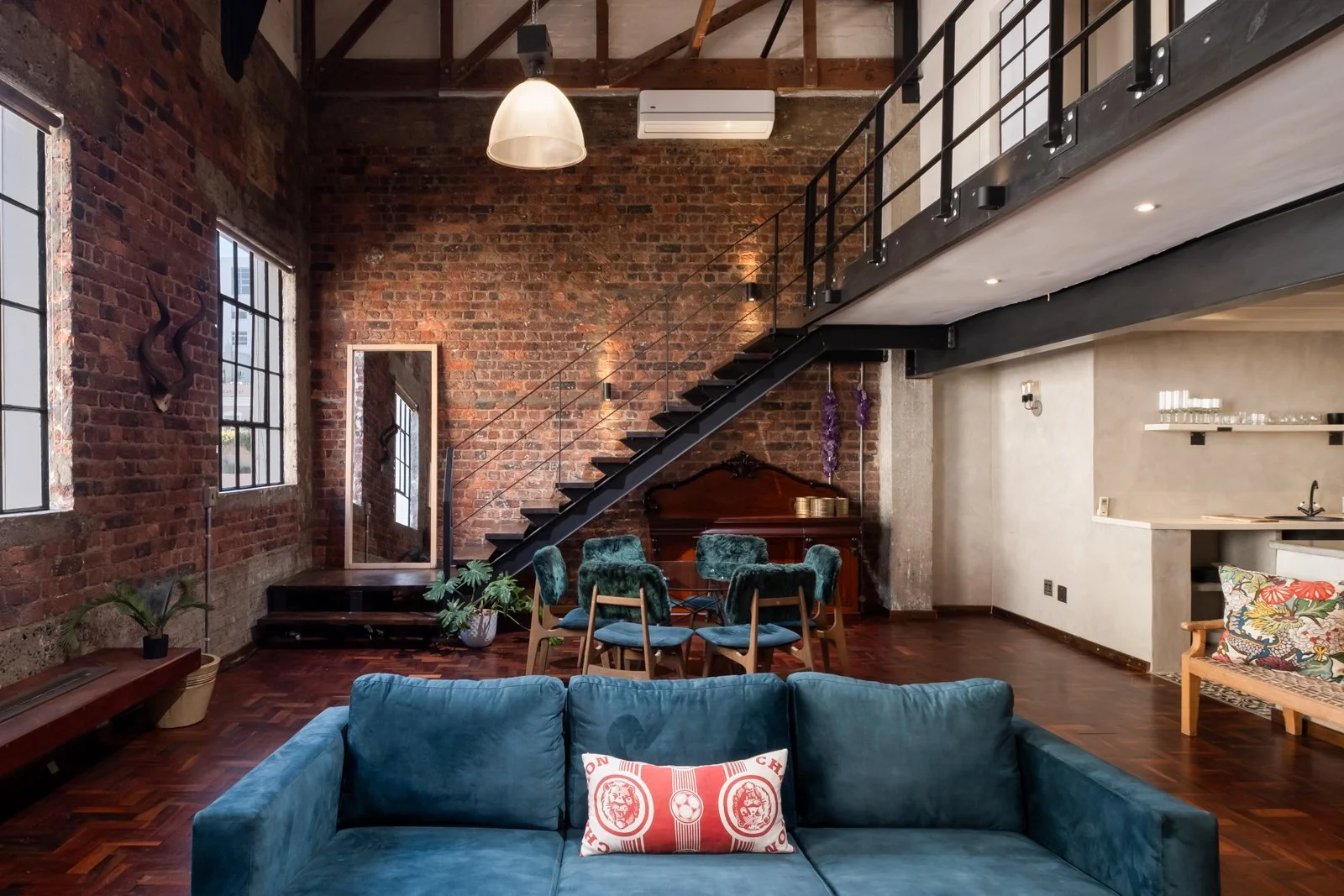 44 on Bloem Apt1 - Low Res-10.jpg