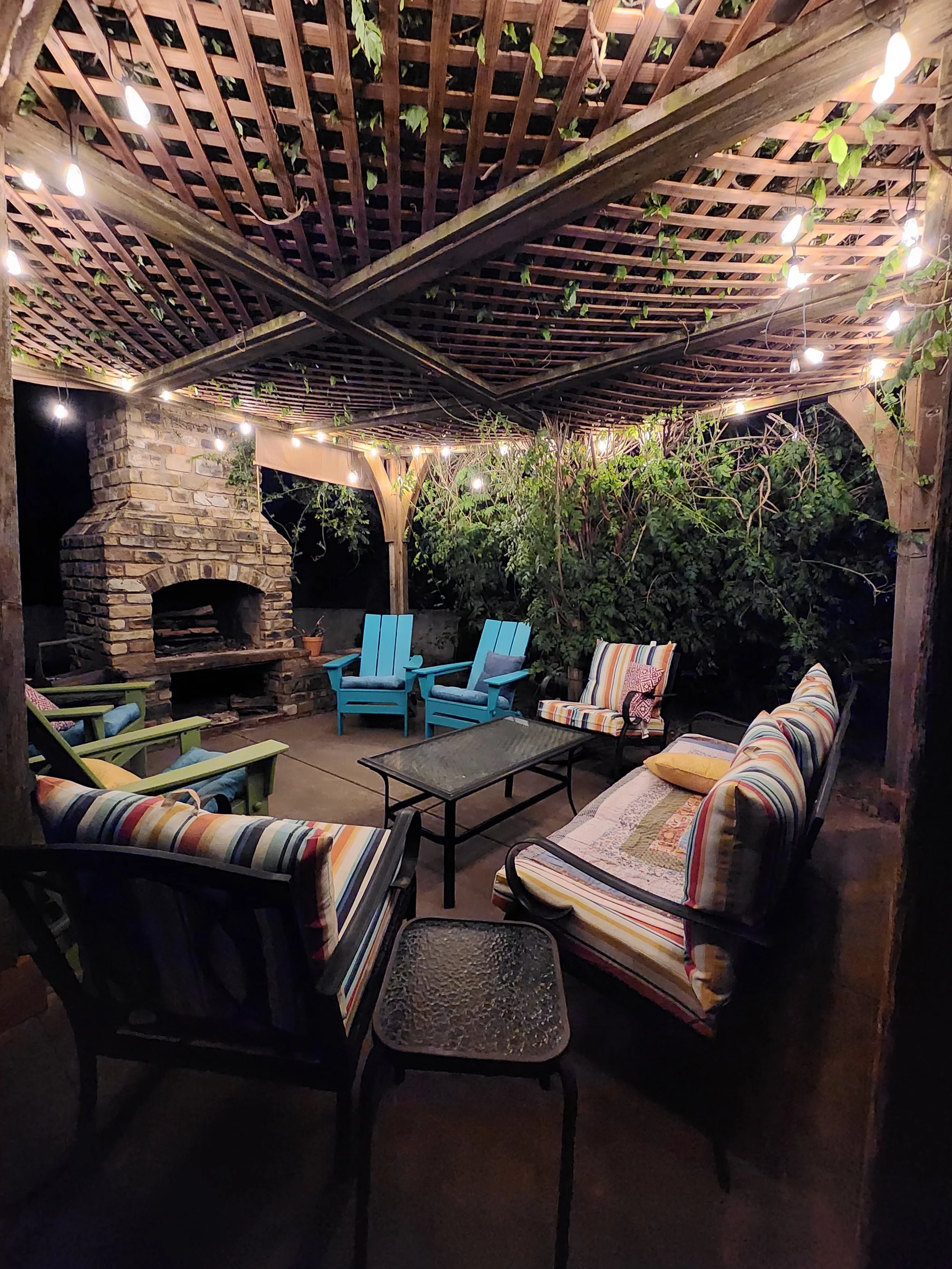 Cozy pergola at night, Rose Graham Quilting Retreat, Broken Arrow, OK